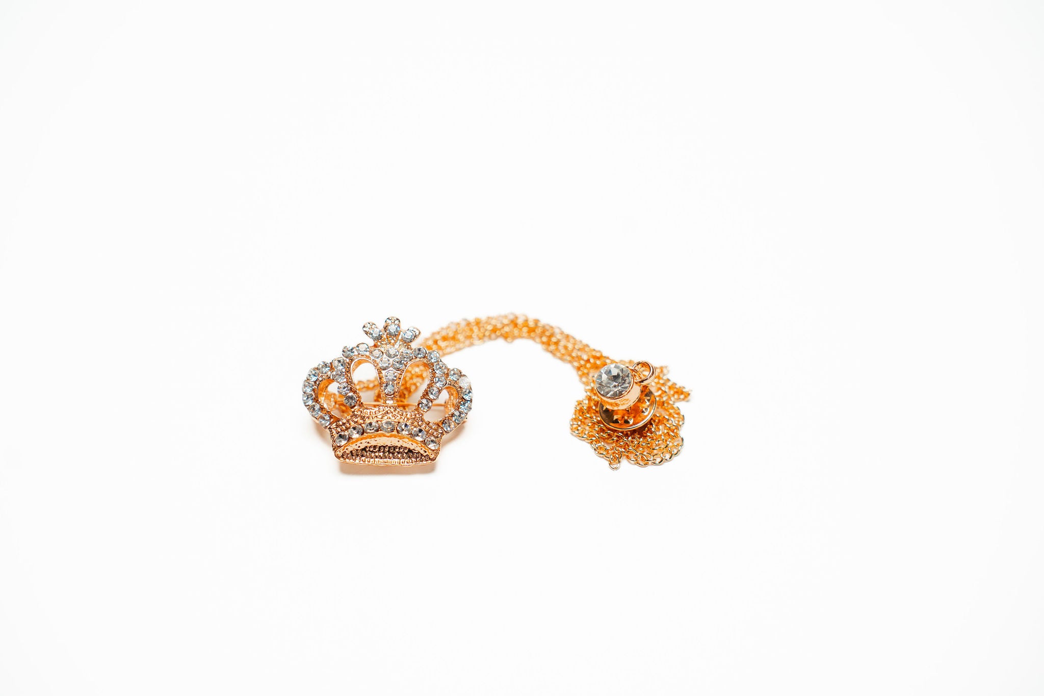 Gold Crown Brooche (Lapel Chain)