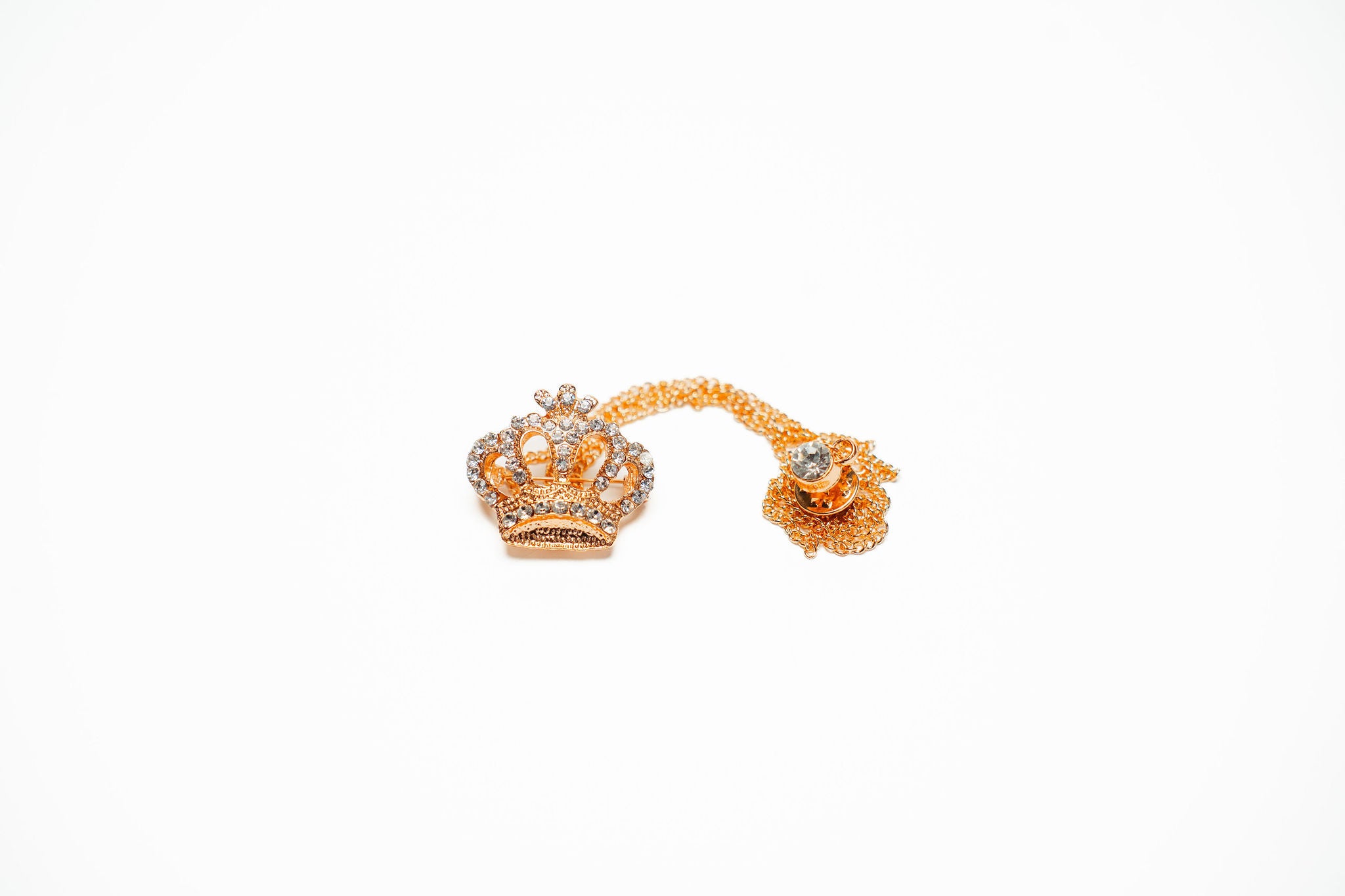 Gold Crown Brooche (Lapel Chain)